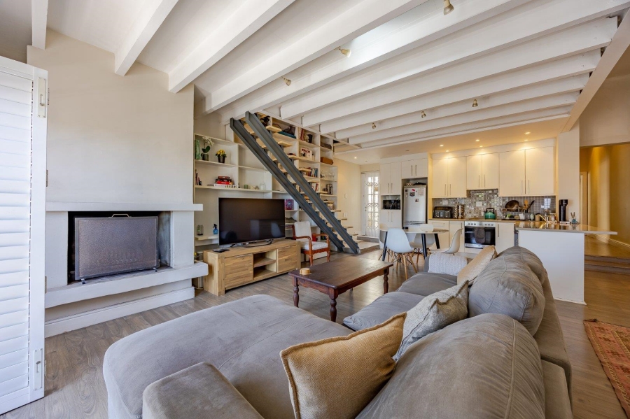 3 Bedroom Property for Sale in Woodstock Western Cape